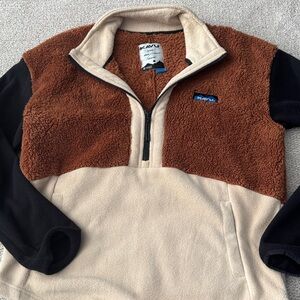Kavu Tan and Black Fleece Pullover